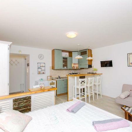 Apartment Hello Love Split Zewnętrze zdjęcie