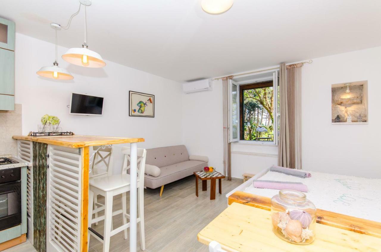 Apartment Hello Love Split Zewnętrze zdjęcie